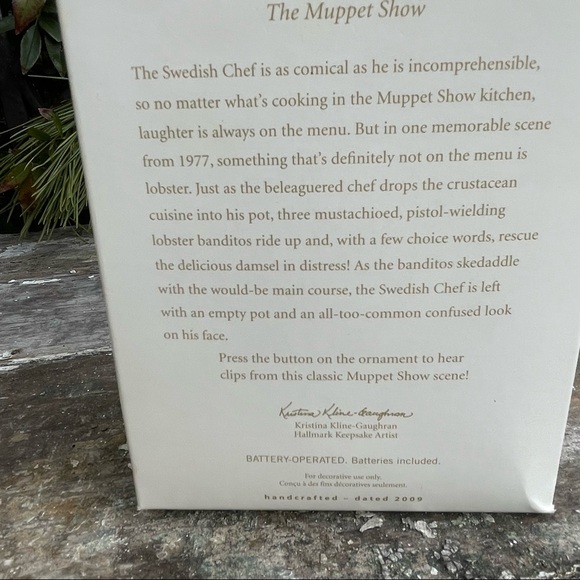 The Swedish Chef 2009 Hallmark Christmas Ornament The Muppets talking & singing - Picture 6 of 9